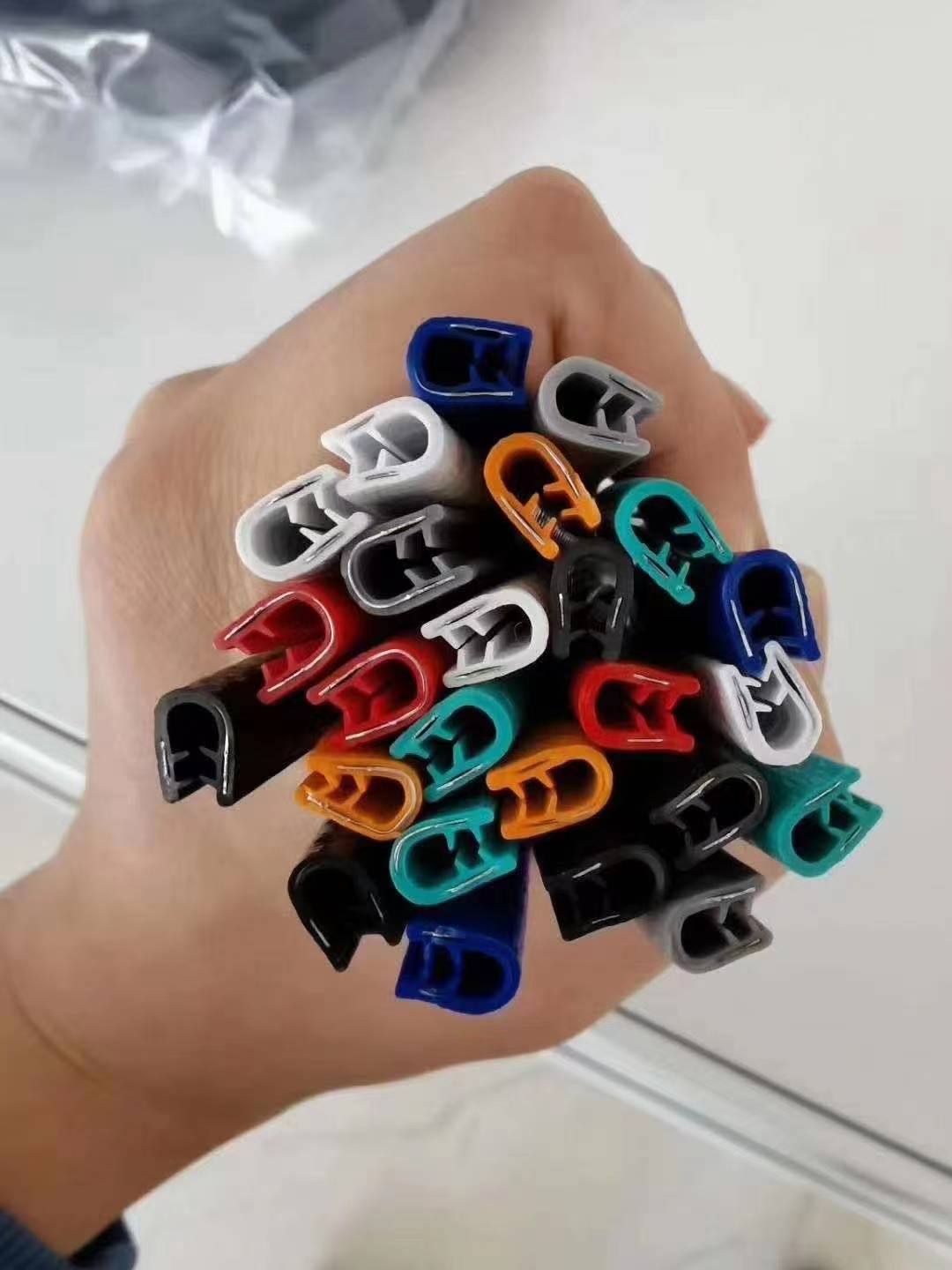 機電設(shè)備箱體密封條